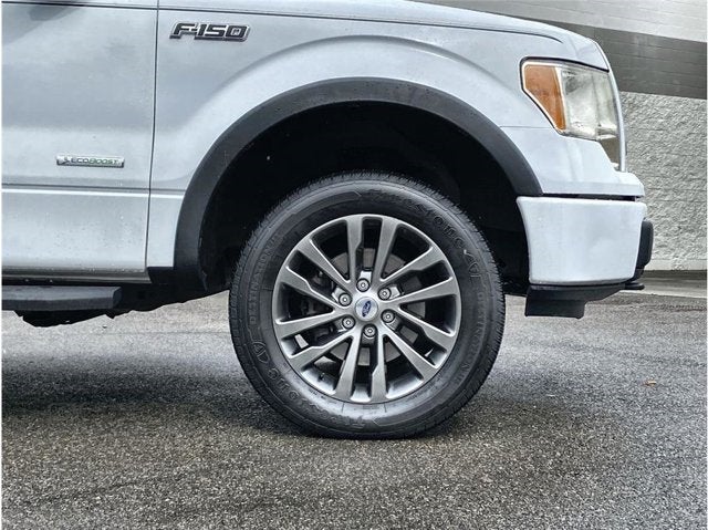 2014 Ford F-150 XL Pickup 4D 5 1/2 ft